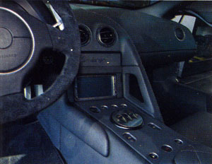 Lamborghini выбирает Kenwood. В штатную комплектацию Murcielago LP640 входит мультимедийный центр DDX-6027.